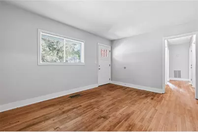 2889 Delray Drive NW, Atlanta, GA 30318 - Photo 5