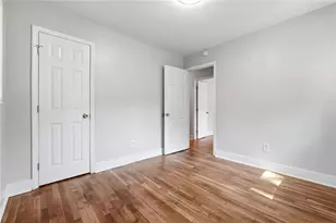 2889 Delray Dr NW, Atlanta, GA 30318 - Photo 15
