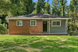 2889 Delray Dr NW, Atlanta, GA 30318 - Photo 1