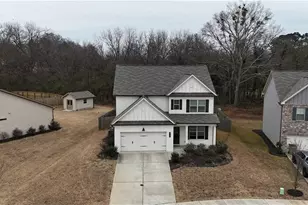 213 Winterset Cir, Hoschton, GA 30548 - Photo 1
