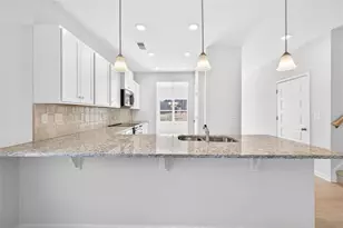 315 Bud St, Hoschton, GA 30548 - Photo 9