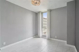 3060 Pharr Ct N, Atlanta, GA 30305 - Photo 9