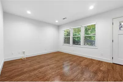 364 Brooks Avenue SW, Atlanta, GA 30310 - Photo 17