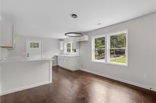 1995 Venetian Dr SW, Atlanta, GA 30311 - Photo 11