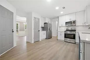 9380 Grace Lake Dr, Douglasville, GA 30135 - Photo 7