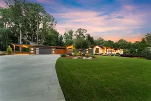 574 Riverside Rd, Sugar Hill, GA 30518 - Photo 3