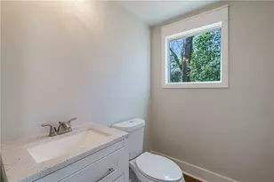 1081 Smith St SW, Atlanta, GA 30310 - Photo 9
