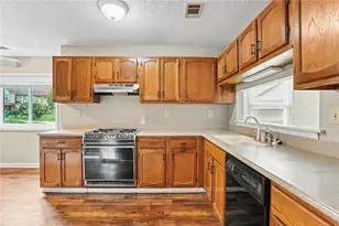 3225 Salem Cove Way SE, Conyers, GA 30013 - Photo 13