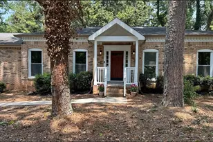 3341 Camelot Dr, Marietta, GA 30062 - Photo 1