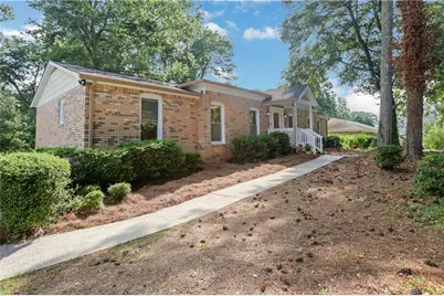 3341 Camelot Drive, Marietta, GA 30062 - Photo 3