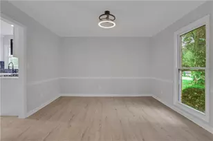 3341 Camelot Dr, Marietta, GA 30062 - Photo 9