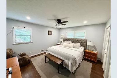 4992 Green Oak Drive SW, Lilburn, GA 30047 - Photo 19