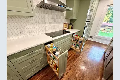4992 Green Oak Drive SW, Lilburn, GA 30047 - Photo 11