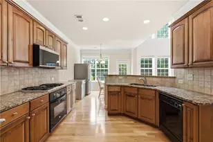 2786 Staunton Dr, Duluth, GA 30097 - Photo 11