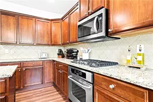 100 Bradshaw Park Dr, Woodstock, GA 30188 - Photo 17