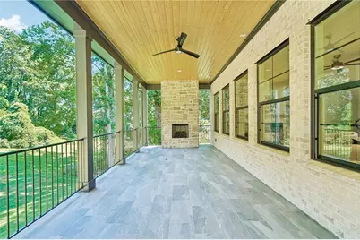 570 Power Avenue, Buford, GA 30518 - Photo 17