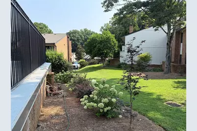 3240 Clairmont North NE, Atlanta, GA 30329 - Photo 49