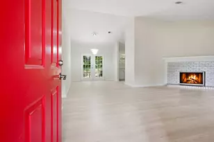 846 Martin Rd, Stone Mountain, GA 30088 - Photo 3