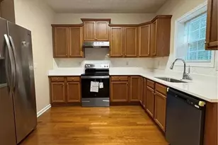 2072 Wildcat Falls Ln, Lawrenceville, GA 30043 - Photo 9