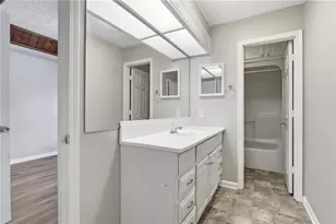 6488 Edenfield Dr, Lithonia, GA 30058 - Photo 25
