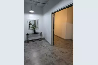 115 W Peachtree Place NW #605, Atlanta, GA 30313 - Photo 3