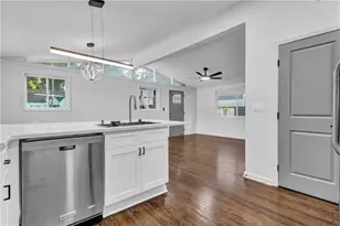 1735 Alvarado Terrace SW, Atlanta, GA 30310 - Photo 7