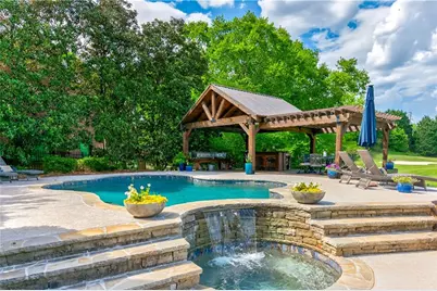 5925 Stoneleigh Drive, Suwanee, GA 30024 - Photo 49