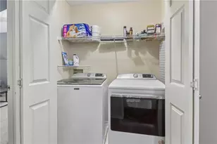 1910 Fernwood Dr, Lawrenceville, GA 30043 - Photo 41