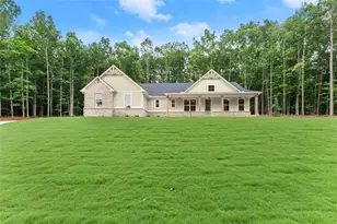 708 Plum Ln, Clarkesville, GA 30523 - Photo 3