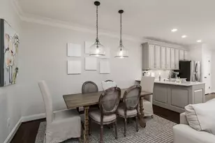 2537 Oglethorpe Cir NE, Brookhaven, GA 30319 - Photo 11