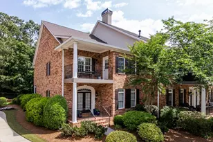 2537 Oglethorpe Cir NE, Brookhaven, GA 30319 - Photo 1