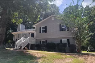 124 Taylors Ln, Carrollton, GA 30117 - Photo 1
