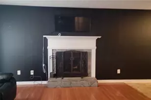 124 Taylors Ln, Carrollton, GA 30117 - Photo 5