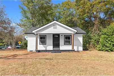 118 Perry Street, Monroe, GA 30655 - Photo 1
