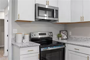 118 Perry St, Monroe, GA 30655 - Photo 9
