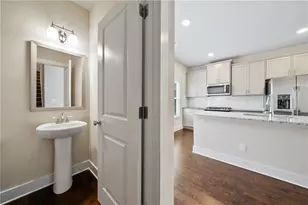 3761 Oxford Cir, Atlanta, GA 30340 - Photo 9