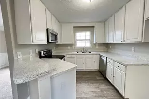 2312 Oak Glenn Cir, Duluth, GA 30096 - Photo 5