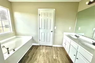2312 Oak Glenn Cir, Duluth, GA 30096 - Photo 13
