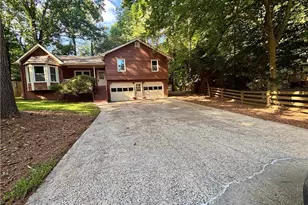 104 Southfork Dr, Woodstock, GA 30189 - Photo 1