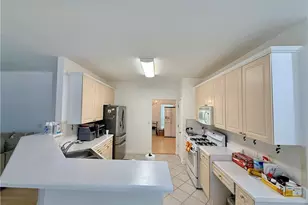 1060 Charter Club Dr, Lawrenceville, GA 30043 - Photo 11