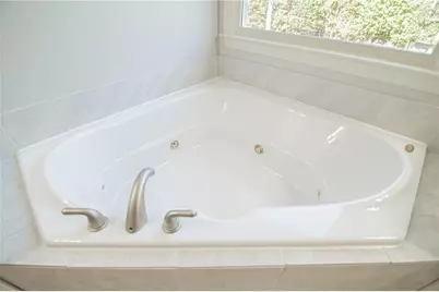 4012 Erin Drive, Alpharetta, GA 30022 - Photo 47