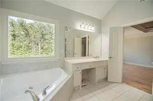 4012 Erin Dr, Alpharetta, GA 30022 - Photo 45