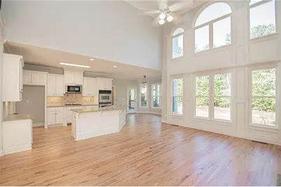 4012 Erin Drive, Alpharetta, GA 30022 - Photo 17