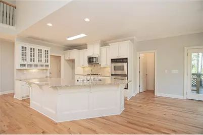 4012 Erin Drive, Alpharetta, GA 30022 - Photo 19