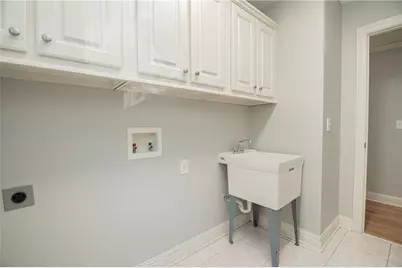 4012 Erin Drive, Alpharetta, GA 30022 - Photo 59
