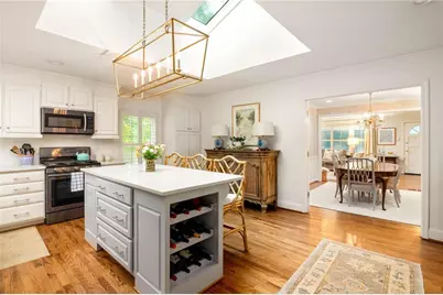 296 Eureka Drive NE, Atlanta, GA 30305 - Photo 15