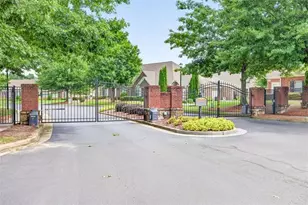 3581 Lindenridge Dr, Buford, GA 30519 - Photo 37