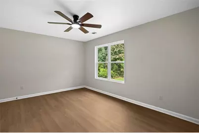 305 Hunters Trace, Covington, GA 30014 - Photo 33