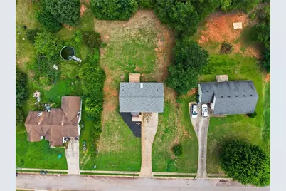 305 Hunters Trace, Covington, GA 30014 - Photo 9