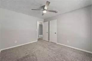 2071 Walden Park Pl, Snellville, GA 30078 - Photo 23